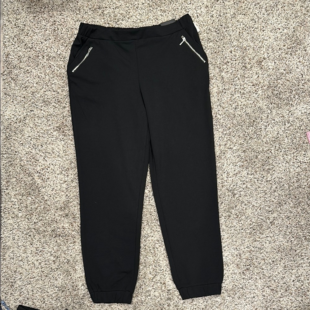 Maurice’s Black Mid Rise Jogger Pants with Zipper Pockets NWT